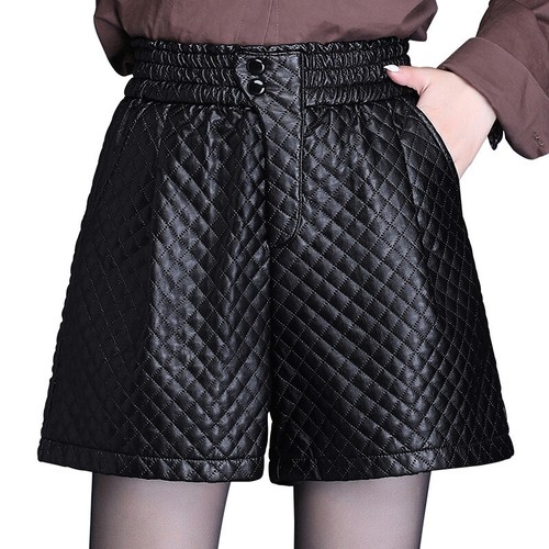 Ladies faux leather - faux, shorts
