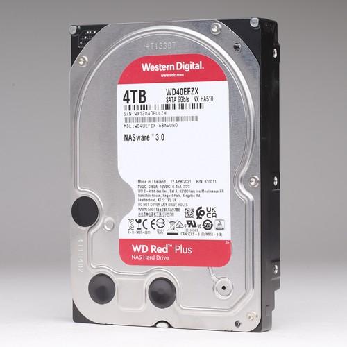 Western digital red - red, plus