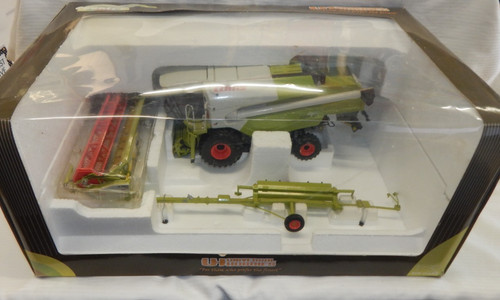 Universal hobbies claas tucano - claas,