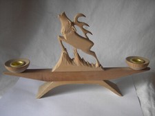 2 ARMIGE LEUCHTER RÖHRENDER HIRSCH AUS HOLZ-ERZGEBIRGE-BAYERN-HANDARBEIT-