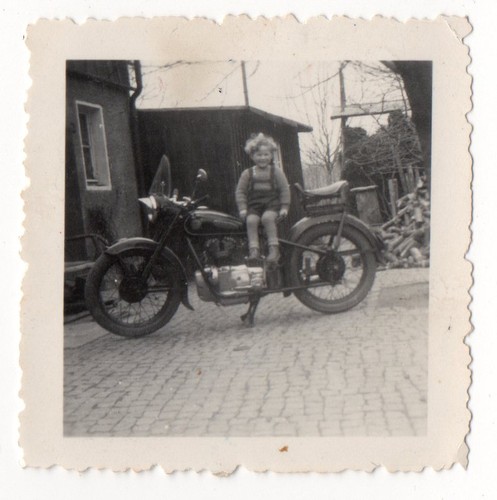 Altes foto simson - sw,