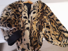 kurzes hochwertig Ozelot Jäckchen, Größe 38, lässiger Schnitt