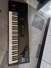 Korg M1 Synthesizer Workstation 