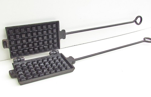 Antiekes waffeleisen aus - antiekes,