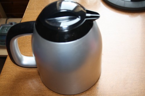 Thermokanne mit deckel für - mit,