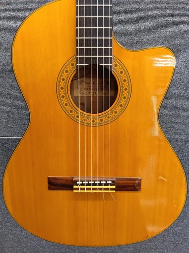 Kazuo yairi e gitarre - kazuo, ce-3