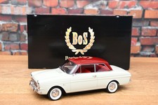 BOS Models 193251 Ford Taunus 1965 12M P4 BOS023 Modellauto 1:18 unbespielt -NEU