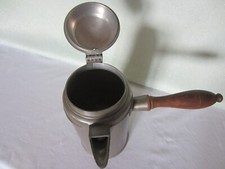 antike Zinn-Schokoladenkanne, mit Scharnierdeckel, punziert (1120g), selten !!