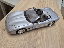 Corvette C5 1997 1:18 Silber