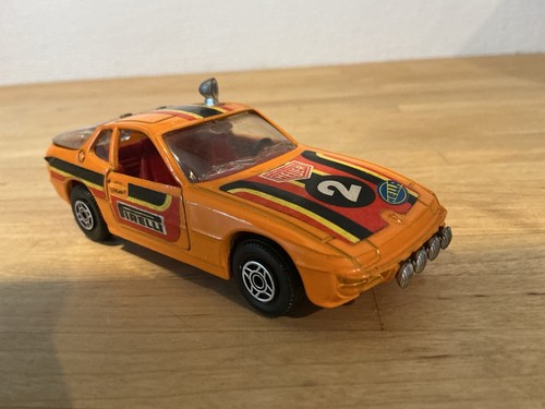 Corgi toys porsche 924 - toys, rally