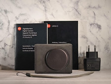 Leica C Typ Digitalkamera in neuwertigem Zustand dunkelrot