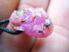 Schöner RUBIN KRISTALL aus