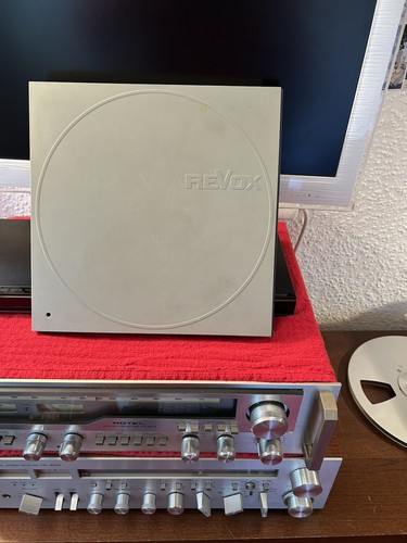 Schwarze revox - schwarze, "revox"