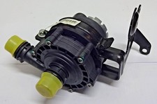 Zusatzwasserpumpe Original Mercedes W169 W177 W205 W213 W242 W247 A0005003700 N