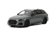 Audi RS 4 Competition, grau