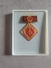 DDR Orden "Aktivist der