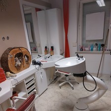 FRISEUREINRICHTUNG