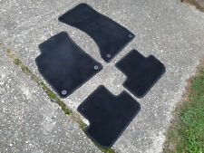 Audi A4 B8 8K Bj2010 Fußmatte Fußmatten Satz  Schwarz  Zubehörteile !!!