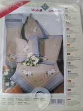 Stickkissen Stickpackung Vintage OVP DIY Blumen 40x40cm