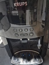 Krups Essential Automatic 1450W EA815P10 Kaffeevollautomat ( Gebraucht)