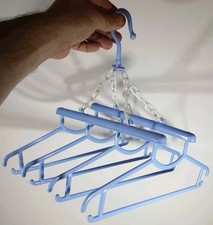 Kleiderkrawattenständer Aufhänger 4 Schaukeln Kleider Organizer Waschen Wäsche Aufbewahrung Halter