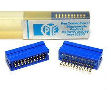 2x Pye Steckerleiste für 10-polige Steckkarten / Platinen-Stecker, NOS