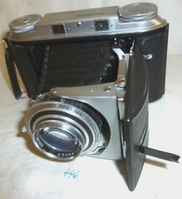 VOGTLÄNDER BESSA II; COLOR-SKOPAR 1:3.5/105; KLAPPKAMERA 6x9 (446)