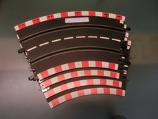 1:40 Carrera Profi 71502 geb. Schienen2/45° R2 (4 Stück) je 1 - 3 Zapfen abgebr