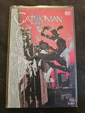 DC Comics- Catwoman- Copycats