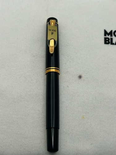 Pelikan m200 fountain pen - m200,