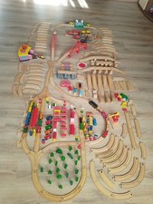 Holzeisenbahnsammlung 135