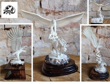 Adler Schnitzereien Eagle Statue Figur aus Hirschgeweih handgeschnitzt