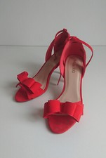 Miss verspielte - miss,