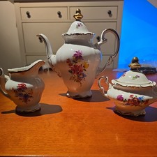 Weimar Porzellan Teekanne Milchkännchen und Zuckerdose 