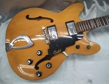 GUILD STARFIRE IV Semi-Hollow