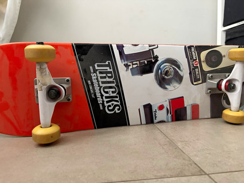 Tricks skateboards oldschool - skateboards,