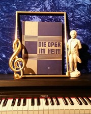 " Die Oper im Heim "   für