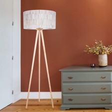 Stehleuchte Wohnzimmerlampe