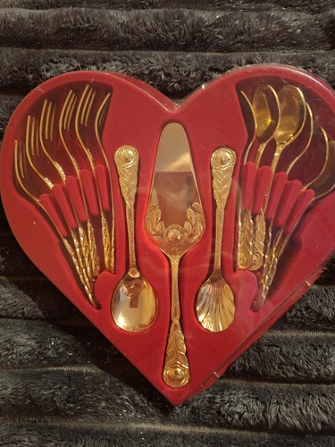 Besteck goldfarbig - besteck,