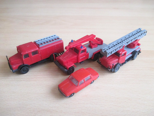 Modellfahrzeuge - 4,