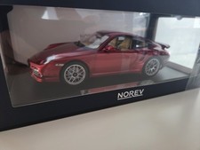 Modellautos 1:18 Norev 187624