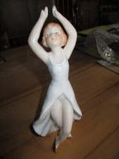 Schöne Porzellanfigur