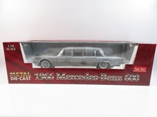 1:18 Sunstar 2201 Mercedes Benz 600 Pullmann B43