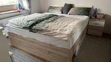 Schlafzimmer Bett 180x200 mit