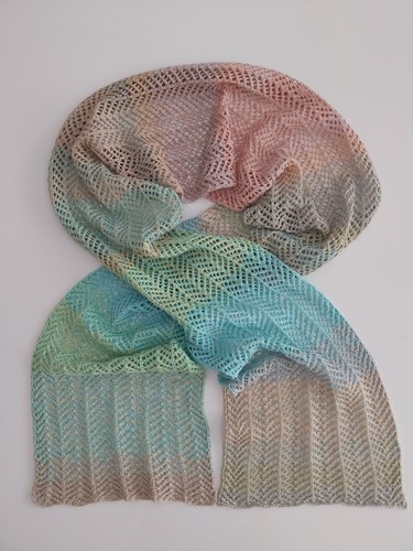 Handgestrickter leichter