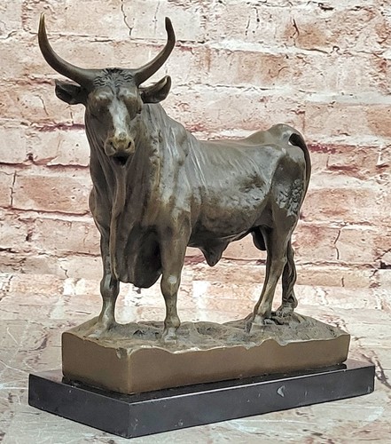 William standing bull bronze - bull,