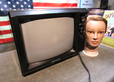 ESTATE* 13" RETRO TV 1986