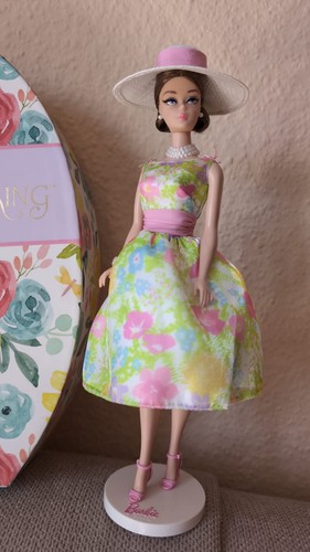 Barbie signature days of - signature, 12