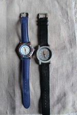 Konvolut 2 ausgefallene Herrenarmbanduhren Batterien neuwertig