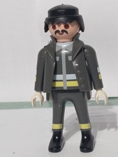 PLAYMOBIL FIGUR FEUERWEHRCHEF